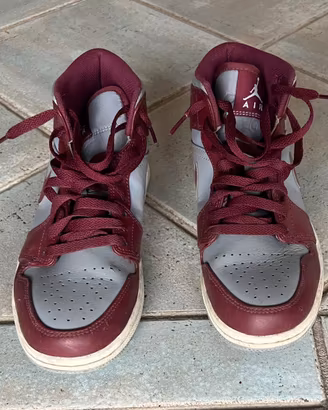 Nike Air Jordan 1 Mid Cherrywood Red Tg 40,5