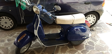 Vespa 150 arcobaleno