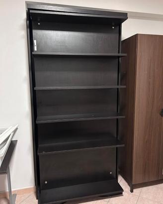 Libreria con letto a scomparsa