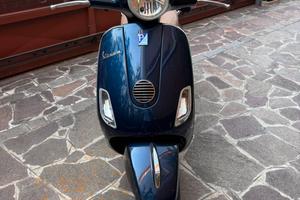 Vespa LX125 i.e.