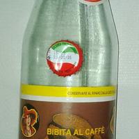 BOTTIGLIA BRASILENA CON TAPPO CORONA ED ETICHETTE