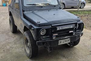 Suzuki santana sj413