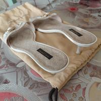 sandali con tacco