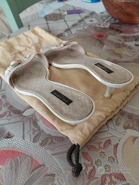 sandali con tacco