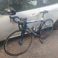  bici da corsa focus cayo