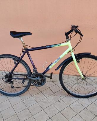Bicicletta da 26 atala con cambio 18 v meccanica p