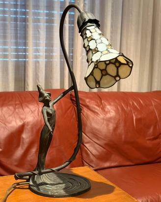 Lampada in bronzo stile Liberty