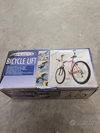 Porta bici per garage