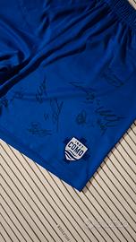 Pantaloncini Como 1907 autografati