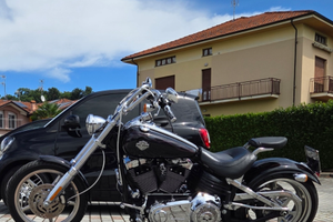 Harley rocker c 2010