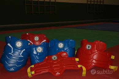 2 pettorine elettroniche Marvel Daedo - Taekwondo 