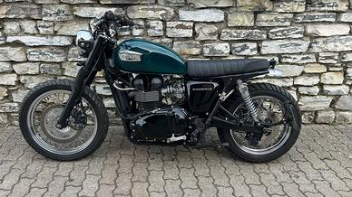 TRIUMPH BONNEVILLE 800