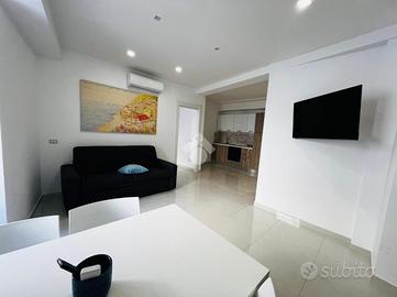 3 LOCALI A VIETRI SUL MARE