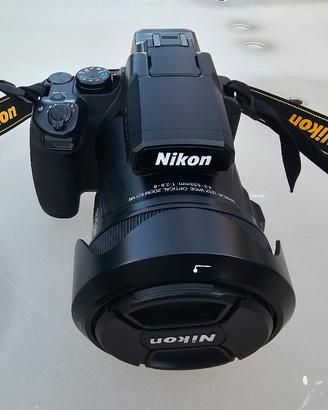 Nikon Coolpix P1000 + 2 Batterie + Borsa + F. Gobe