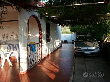 Casa indipendente con giardino