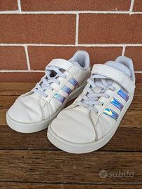 Scarpe Adidas bambina n. 31,5