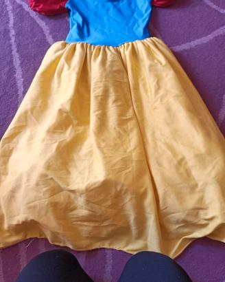 Vestito carnevale Biancaneve taglia 4/7 anni