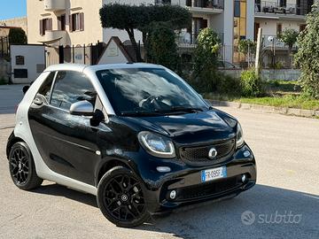 Smart cabrio 70cv 2018