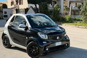 Smart cabrio 70cv 2018