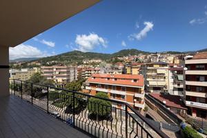 4 LOCALI A LAMEZIA TERME