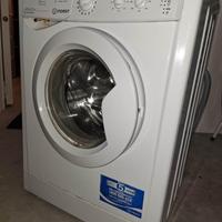 Lavatrice 7kg indesit iwc71052