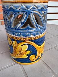 bottiglia stilizzata traforata