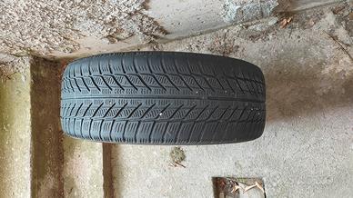 Cerchi con gomme invernali 