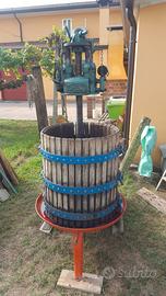Torchio, folatrice  e pompa e altro