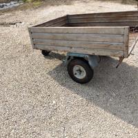 carretto per giardinaggio