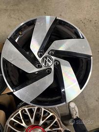 Cerchi originali Volkswagen Golf GTI 18’