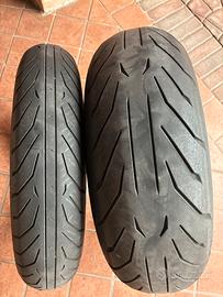 Gomme Pirelli 120/70 17 e 190/55 17 Angel GT2