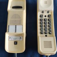 Telefono fisso da muro