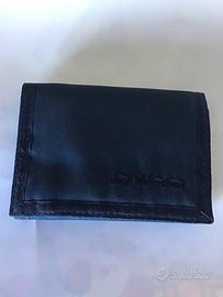 Portafogli INVICTA ,a strappo nuovo