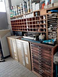 MACCHINARI INDUSTRIALI e TIPOGRAFICI INDUSTRIAL