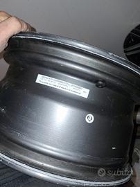 cerchi cromati R15