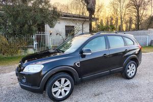 CHEVROLET CAPTIVA 2.0 DTI 4X4. 7 POSTI