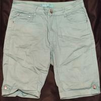 Jeans bermuda di cotone, colore turchese