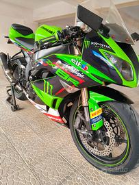  Kawasaki ninja zx6r 2010