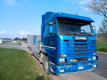 AUTOCARRO PIANALE CON RAMPA