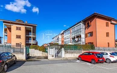 CHIVASSO RECENTE 3 LOCALI CON BOX AUTO