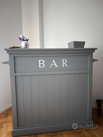 Mobile bar