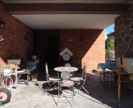 BIFAMILIARE A LONATE POZZOLO