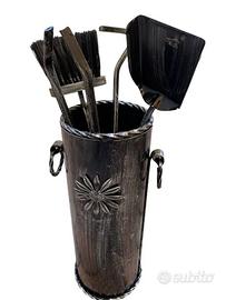 TRESPOLO IN FERRO BATTUTO PESANTE KIT 4 PZ PALETTA