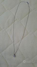 Collana a forma quadrata