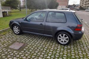 VW Golf GPL 3 porte d'epoca neopatentati 