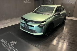 LANCIA Ypsilon Hybrid e-DCT