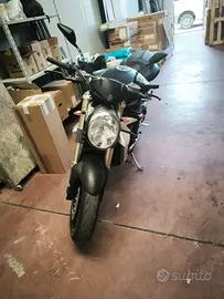 MV BRUTALE 989 R