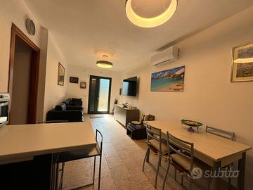 Bosa Marina a 50 mt dal mare Arredato + Cortile