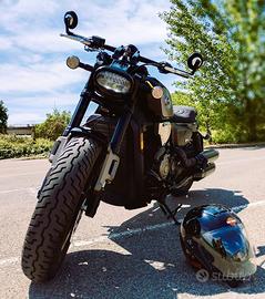 custom troppo bella per restare ferma in garage