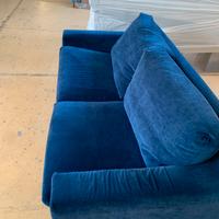 Divano sfoderabile con struttura in legno